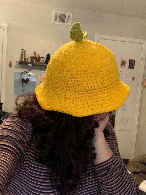 Cute Crochet Hat Aesthetic, Lemon Bucket Hat Crochet, Summer Yellow Crochet Hat, Yellow Crochet Hat, Yellow Crochet Bucket Hat One Size, Crochet Bucket Hat, Crochet Business, Hat Design, Kawaii Crochet