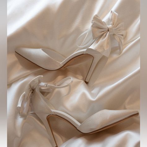 Brand New, Never Worn (Not Even Tried On) Size 40 Satin Bow Heel With A 10 Cm Heel Hight. Comes With Extra Heel Bottoms. Brand Meshki Beaded Wedding Gowns, Beaded Wedding, Bow Heels, White Heels, Wedding Heels, Black Wedding Dresses, Satin Bow, White Satin, Women Clothing Boutique