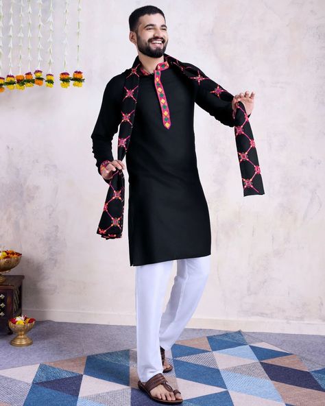 Introducing our 2024 Men’s Kurta Collection! 🌟 Elevate your Navratri festivities with our exclusive festival wear kurtas paired with elegant dupattas. Discover the perfect blend of tradition and style. Shop now for a standout look this season! #NewArrivals #NavratriFashion #FestivalWear #KurtaStyle #EleganceRedefined #DupattaLove #WeAreEffortlessly #Menswear #FashionForward 💰 VASTRA VOL. 7💰 SIZE: M, L, XL, XXL Bottom - Not Provide Dupatta - Available (Dupatta Length - 2 MTR) 💸 Price : I... Mens Outfit Black, Garba Night, Designer Kurta, Men's Kurta, Kurta Style, Elegant Embroidery, Cultural Celebration, Kurta Designs, Modern Man