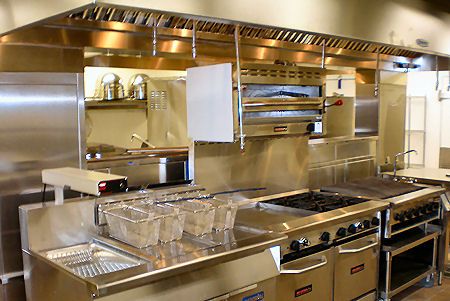 industrial kitchen equipment | Commercial Kitchen Consulting / Commercial Kitchen Supply / Kitchen ... Commerical Kitchen, Restaurant Kitchen Equipment, Commercial Kitchen Design, Kitchen Ventilation, Commercial Kitchen Equipment, Decor Ikea, Pondicherry, Catering Equipment, Professional Kitchen