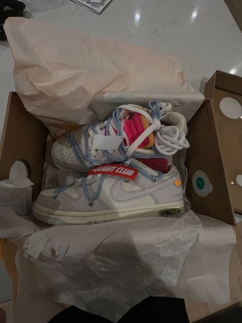 Nike Dunks Off White, Off White Sneakers Outfit, Off White Dunks Outfit, Off White Jordans, Dunks Off White, Off White Dunks, Nike X Off White, Off White Dunk, Outfit Rotation