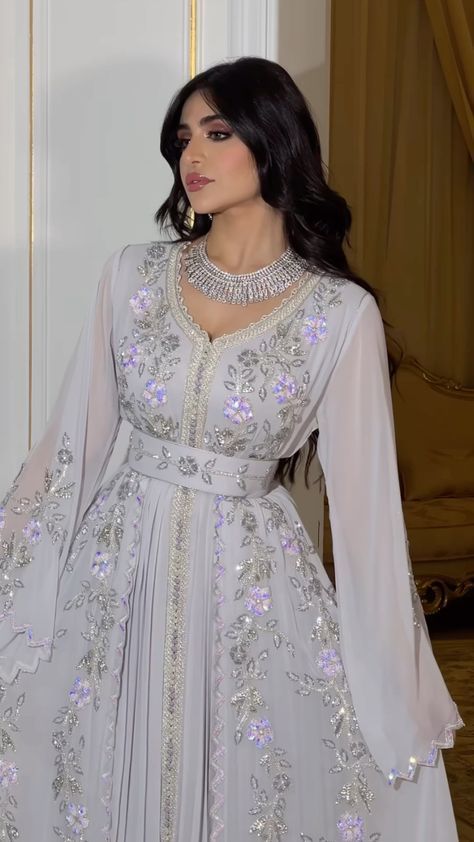 Turkish Wedding Dress, Arab Dresses, Arab Dress, Arabian Dress, Nikkah Dress, Eid Outfits, Moroccan Fashion, Pakistani Fancy Dresses, Eid Dresses