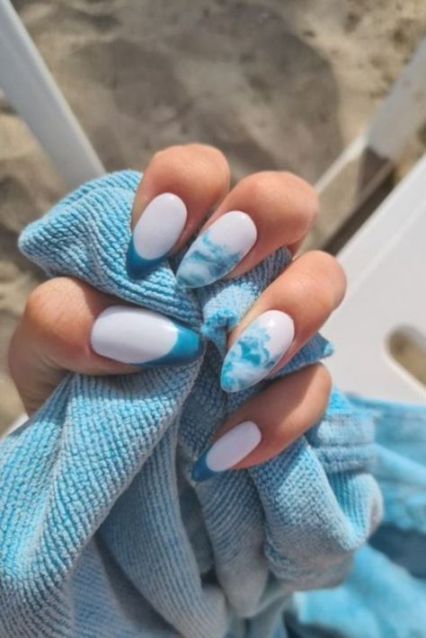 20 Beach Nail Designs 2024: Vacations, Simple to Acrylic Elegance Beach Nail Designs Vacations Simple, Nail Ideas For Beach, Florida Vacation Nails, Beach Theme Nails, Nails For Beach, Cabo Nails, Beach Nails Vacation Ocean, Bali Nails, Ocean Blue Nails