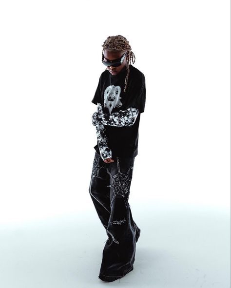 Punk Streetwear Men, Destroy Lonely Outfits, Playboi Carti Outfits, Destroy Lonely, Punk Streetwear, Men Street Fashion, Dark Wear, House Fashion, Black Men Street Fashion