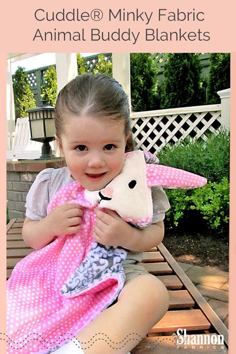 Baby Cuddle Blanket, Diy Lovey Blanket, Baby Blanket Patterns Sewing, Bunny Projects, Lovey Sewing Pattern, Spring Blanket, Lovey Blanket Pattern, How To Sew Baby Blanket, Bunny Blanket