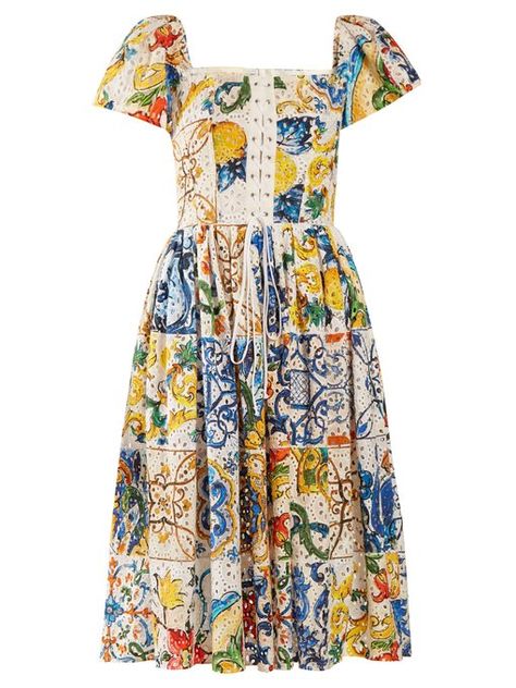 Dolce & Gabbana Majolica-print cotton broderie-anglaise midi dress Cotton Dresses Midi, Dolce And Gabbana Dress, Sicilian Tiles, Batiste Dress, Majolica Print, White Sundress, Fashion Corner, Dolce Gabbana Dress, Dressed To The Nines