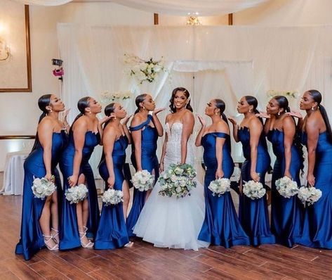 Wedding Color Schemes Navy, Wedding Color Schemes Navy Blue, Color Schemes Navy Blue, Navy Blue And Champagne, Royal Blue Wedding Theme, Blue Gold Wedding, Royal Blue Bridesmaid Dresses, Dream Wedding Decorations, Bridesmaid Attire