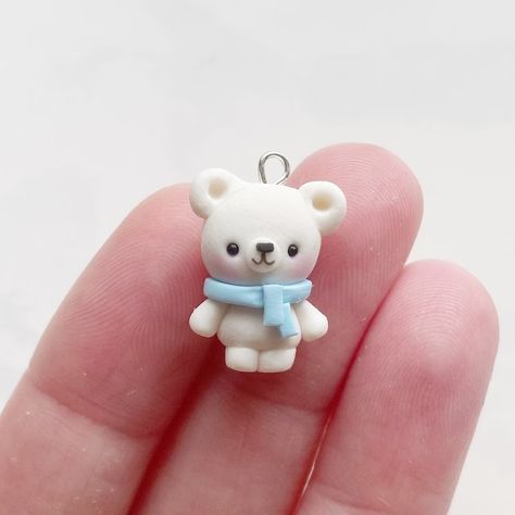 Genshin Polymer Clay, Bear Kawaii, Crea Fimo, Clay Bear, Polymer Clay Kawaii, Clay Keychain, Polymer Clay Figures, Clay Diy Projects, Clay Crafts Air Dry