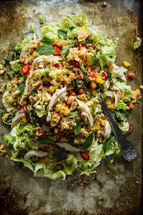 Spicy Lemongrass and Peanut Thai Quinoa Salad Thai Quinoa Salad, Thai Quinoa, Grain Bowl Recipe, Quinoa Salat, Allergy Free Recipes, Quinoa Recipes, Quinoa Salad, Bowls Recipe, Soup And Salad