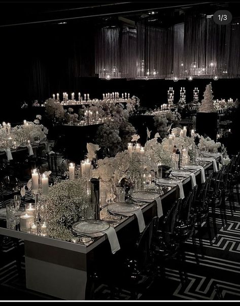 Black Quinceanera Theme, Green Wedding Decorations, Dark Wedding Theme, Black Wedding Decorations, Swan Wedding, White Weddings Reception, Black And White Wedding Theme, Dream Wedding Decorations, White Wedding Theme