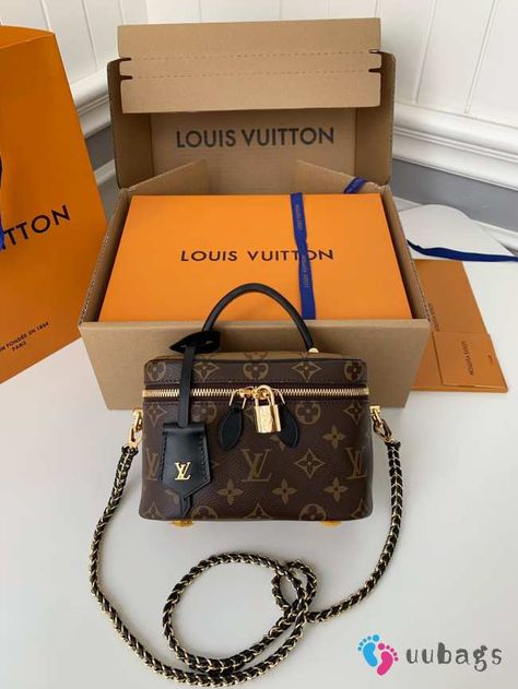 Louis Vuitton Vanity PM 19x13x11cm - uubags.su Louis Vuitton Vanity Bag, Louis Vuitton Vanity, Lv Speedy, Alphabet Necklace, Messenger Bag, Dust Bag, Vanity, Louis Vuitton, Quick Saves