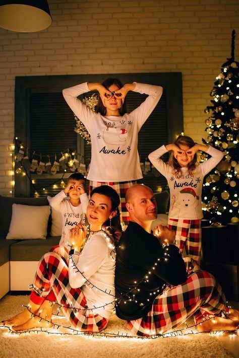 Cute Matching Family Pajamas for Christmas Christmas Pajamas Ideas, Holiday Photoshoot Family, Family Christmas Onesies, Christmas Family Photo Outfits, Christmas Pajama Pictures, Pajama Party Outfit Ideas, Pajamas For Christmas, Pajamas Ideas, Matching Family Christmas Outfits