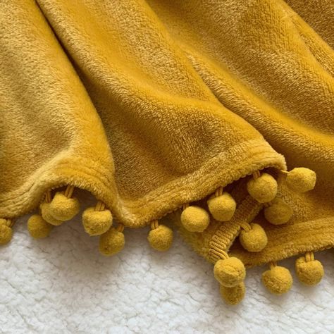 Pom Pom Throw Blanket, Yellow Throw Blanket, Pom Pom Throw, Couch Cushion Covers, Fuzzy Blanket, Fluffy Blankets, Blanket Soft, Soft Throw Blanket, Couch Sofa