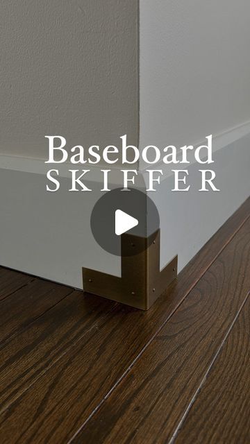 Trendeetz |  Dee on Instagram: "Have you ever heard of a SKIFFER?  Brass skiffers are used as decorative protectors for baseboard corners from marks and every day damage. My little guy loves to drive his cars around the house and always manages to drive right into the baseboard. I put them in high traffic areas to help prevent damage. It also adds a nice decorative element.   I went with a more modern brass design; however, there are so many different styles to try!  ✨How to Shop: Follow along in stories for the link or check back later in stories highlight ‘Reels Links’ for the link.   #skiffer #homedesign #amazonfinds #amazonhome" Skiffers Corner Protectors, Large Baseboard Trim, Baseboard Protector, Modern Baseboards And Trim Ideas, Baseboard Corner Protectors, Skiffers Corner, Brass Baseboard, Modern Baseboards And Trim, Baseboard Corners