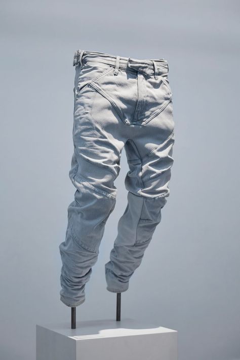 Aitor Throup presents first collection as G-Star RAW creative director G-star Raw, Aitor Throup, Mens Designer Jeans, Urban Explorer, Pants Outfit Men, Raw Fabric, G Star Raw Jeans, Curvy Petite Fashion, Mens Pants Fashion