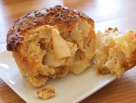 In this Pear and Ginger muffins recipe, tender chunks of pear are mixed with a ginger-flavored batter- resulting in tender, pull-apart muffins. Pear Muffins Recipes, Spelt Muffins, Ginger Muffins, Pear Muffins, Pear Ginger, Recipe Girl, Candied Ginger, Muffin Recipes, Just Desserts