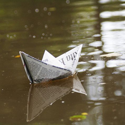 Little boat.... Aesthetic Childhood Memories, Paper Boat Aesthetic, Make A Paper Boat, Childhood Memories Aesthetic, Childhood Memories Quotes, Folding Boat, Paper Boats, Childhood Memories Art, Make A Boat