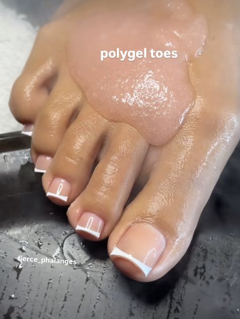 Dark Skin Toe Nail Colors, Brown French Tip Pedicure, Shellac Toenails, White Acrylic Toes, White Toes Pedicure, Lashontae Heckard, Pedicure Aesthetic, Toenail Ideas, Pedicure French