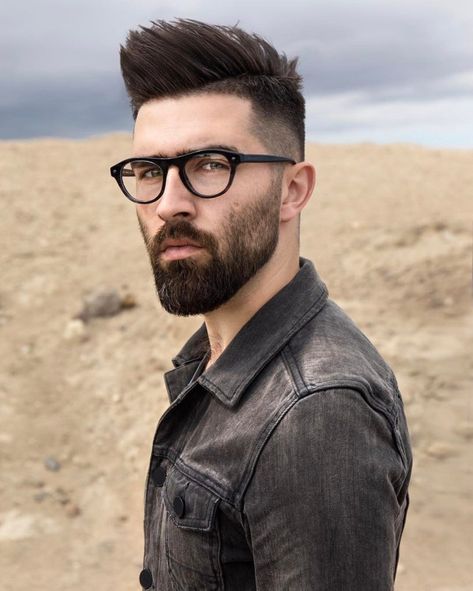 20 Coolest Hairstyles For Men With Glasses (2023 Guide) – Hottest Haircuts New Beard Style, Popular Mens Hairstyles, Beard Haircut, Mens Toupee, Best Beard Styles, Hairstyles With Glasses, Beard Hairstyle, Men Haircut Styles, Awesome Beards