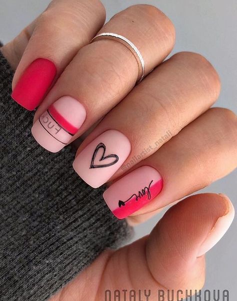 Source Nail Art Funky, Funky Nail Art, Valentine's Ideas, Square Nail Designs, Heart Nail Art, Nail Designs Valentines, Nail Art Designs Videos, Black Nail, Short Nail Designs