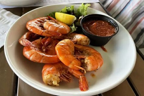 Best Seafood in Fort Lauderdale, FL: 20 Top Places! (2023) Fort Lauderdale Florida Restaurants, Unique Cafe, Seafood Restaurants, Florida Restaurants, Fort Lauderdale Florida, Seafood Restaurant, Foodie Travel, Foods To Eat, Fort Lauderdale