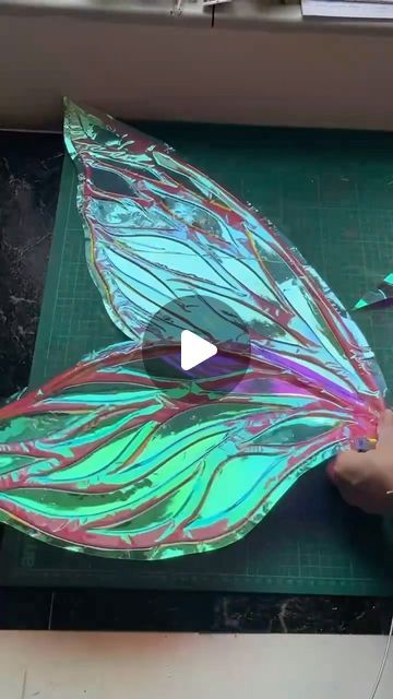 Diy Cellophane Fairy Wings, Cosplay Fairy Wings Diy, Simple Fairy Wings Drawing, Diy Costume Headpiece, Diy Large Butterfly Prop, Make Your Own Fairy Wings, Light Up Butterfly Wings, Witch Fairy Costume, Diy Tinkerbell Wings