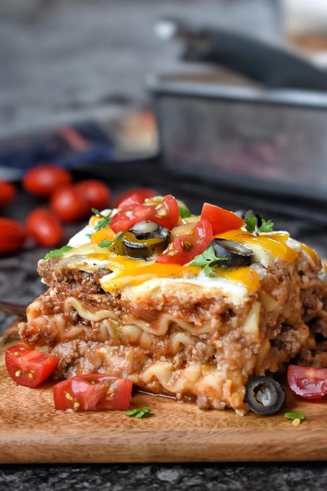 Mexican Lasagna Gluten Free Lasagna Noodles, Dance Around The Kitchen, Mexican Lasagna Recipes, Comfort Recipes, Gluten Free Lasagna, Mexican Lasagna, Hot Dog Chili, Southern Plate, Mild Salsa