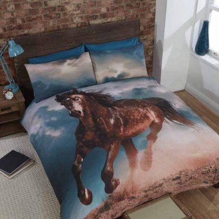 Shadow Bedding - Multi Horse Themed Bedrooms, Themed Bedrooms, Horse Bedding, European Beds, Zipper Bedding, Galloping Horse, Lit King Size, Blue Duvet Cover, Quilt Covers