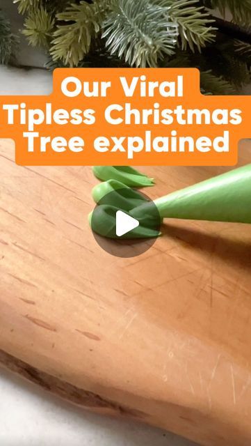 Stacie Bennett on Instagram: "You guys have asked so here it is! My viral Christmas Tree piping hack! Come learn how to cut your Tipless piping bag to achieve this stunning look! . ." Piping Christmas Trees, Icing Trees How To Make, Frosting Christmas Tree, Piped Christmas Cookies, Royal Icing Christmas Tree, Icing Christmas Tree, Christmas Tree Sugar Cookies, How To Make Trees, Flat Christmas Tree