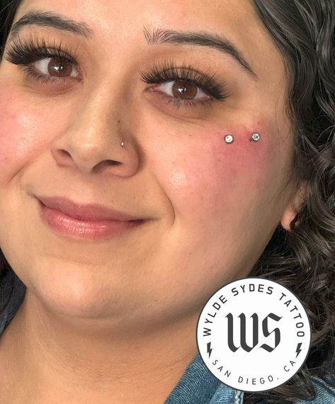 Two dermal implant piercings. All material implant grade titanium! www.wyldesydestattoo.com #bodypiercing #piercing #dermalpiercing #wyldesydestattoo #sandiego Face Dermal Piercing, Face Dermal, Face Piercings, Dermal Piercing, Diamond Face, Piercings, Tattoos, Quick Saves