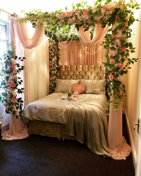 @fruityfulweddings on Instagram: “Last one to finish my 6 grid😊…” Bridal Bedroom Furniture, Wedding Night Room, Shadi Decoration, Bridal Bedroom, Bridal Room Decor, Wedding Night Room Decorations, Romantic Room Decoration, Apartment Designs, Wedding Room Decorations