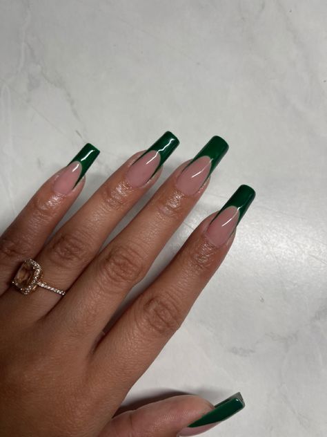 Emerald Green Nail Ideas Long, Nails Acrylic Hunter Green, Dark Green Nails Long Coffin, Green French Tip Nails Square Long, French Emerald Green Nails, Emerald Green Nails Short Coffin, Emerald Green Nail Ideas Coffin, Emerald Nails French Tip, Dark Green French Tips Coffin