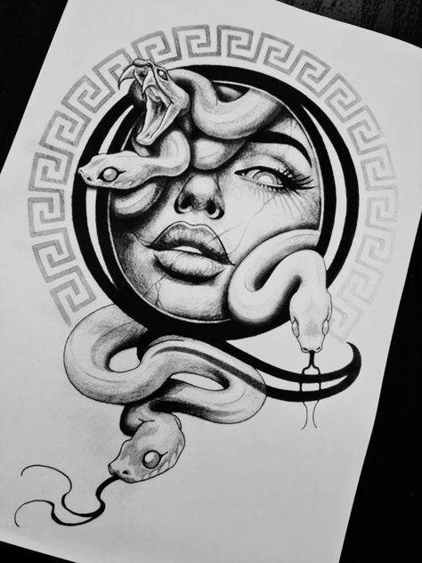 Versace Tattoo, Rare Tattoo, Holiday Tattoo, Rare Tattoos, Tattoo Ideas Males, Medusa Tattoo Design, Graffiti Wildstyle, Half Sleeve Tattoos Drawings, Rose Shoulder Tattoo