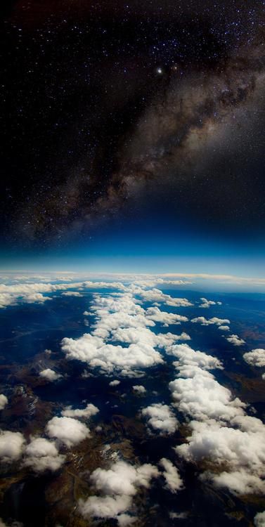 Earth. The picture was taken at 35,000 feet in the day time. STOP. Looking At The Stars, Sistem Solar, Stars In The Sky, Across The Universe, Earth From Space, Space And Astronomy, Of The Earth, Science And Nature, Planet Earth