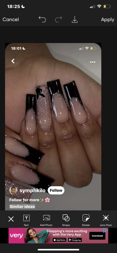 Cute Simple Nail Designs Black And White, Black 21st Birthday Nails, Play Boy Nails Acrylic, 19 Nails Birthday, Nails Play Boy Bunny, Black And White Coffin Nail Ideas, Natural Acrylic Nails Square, Playboy Bunny Nail Design, Play Boy Nails