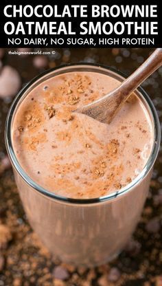 Brownie Oatmeal, Oatmeal Shake, Oats Smoothie Recipes, Smoothies Vegan, Oatmeal Smoothie, Breakfast Shakes, Oatmeal Smoothie Recipes, Protein Shake Smoothie, Oat Smoothie