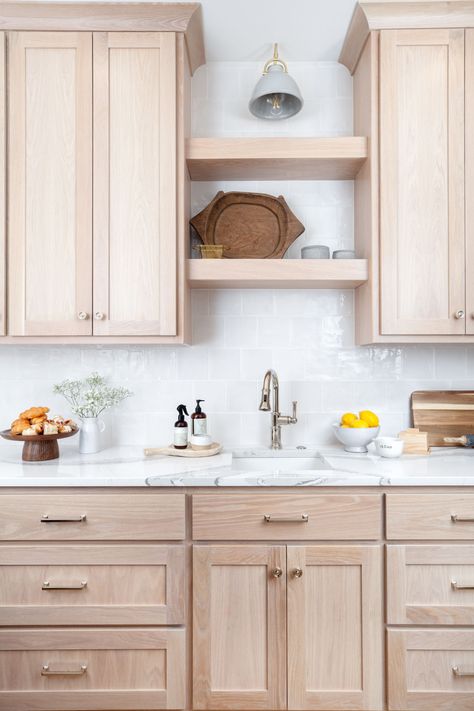 White Oak Kitchen Cabinets Silver Hardware, 48 Inch Cabinets Kitchen, Light Oak Shaker Kitchen Cabinets, Natural Brown Kitchen Cabinets, Light Maple Kitchen Cabinets Shaker, Light Wood Shaker Kitchen Cabinets, Light Maple Kitchen Cabinets Modern, Whitewash Cabinets Kitchen, Whitewash Maple Cabinets