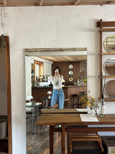 Korean cafes are another level of aesthetic Cafe Mirror Selfie, Cafe Mirror, Korean Cafes, Korean Cafe, Of Aesthetic, Floor Mirror, Cafe Food, Koi, Mirror Selfie