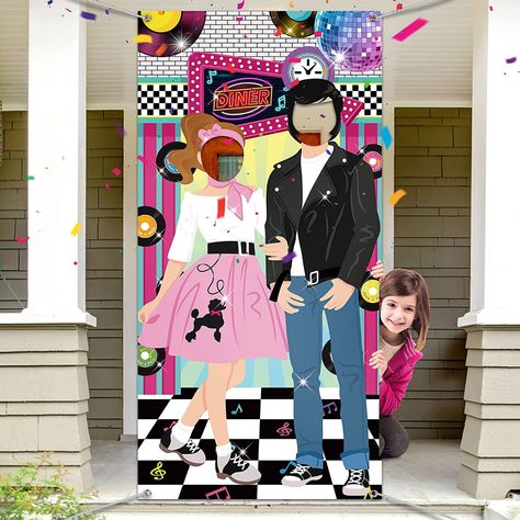 1950s Party Decorations, Rock And Roll Party Decorations, Background Photobooth, 50s Party Decorations, Party Ceiling Decorations, 1950s Theme Party, Grease Themed Parties, 50s Theme Parties, 50s Photos