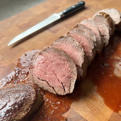 Ina Garten Beef Tenderloin, Tenderloin Recipes Oven, Beef Tenderloin Recipe, Beef Tenderloin Recipes, Beef Tenderloin Roast, Perfect Roast Chicken, Tenderloin Roast, Beef Filet, Recipe For Dinner