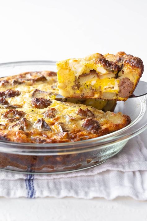 Sausage Quiche Recipes Crustless, Sausage Egg Potato Breakfast Casserole, Sausage Potato Quiche, Crustless Quiche With Potatoes, Turkey Sausage Quiche, Egg Sausage Potato Breakfast Casserole, Quiche With Sausage, Sausage Potato Frittata, Sausage And Egg Quiche Crustless