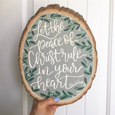 Calligraphy Gift Ideas, Disc Painting, Scripture Calligraphy, Goft Ideas, Scripture Graphics, Calligraphy Business, Scripture Painting, Bible Verse Painting, Christian Christmas Decorations