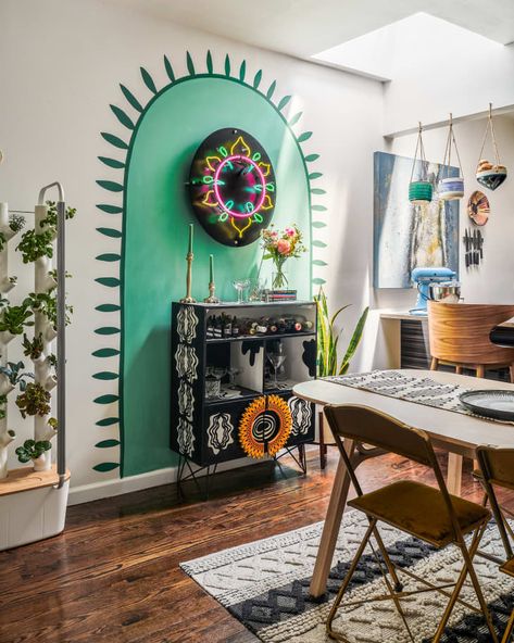 Green Bedroom Mural, Boho Mexican Decor Living Room, Vintage Mexican Decor, Painted Archway, Wall Pops, Room Inspired, Painting Walls, House Vibes, Boho Beautiful