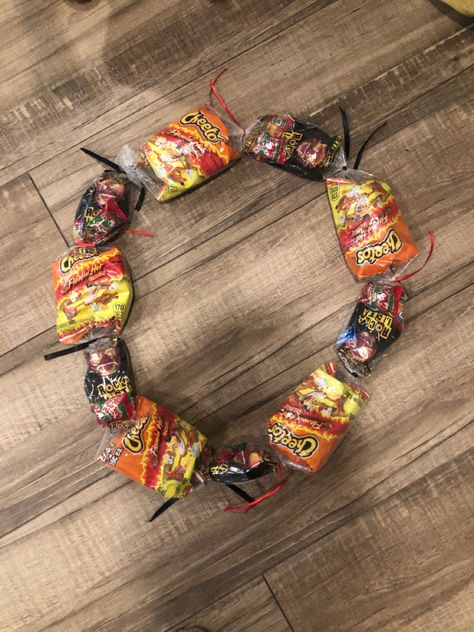 Hot Cheetos Lei For Graduation, Diy Leis, Grad Leis, Lei Diy, Graduation Leis Diy, Grad Picture Ideas, Candy Lei, Diy Graduation Gifts, Graduation Poster