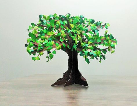 Decoration With Paper, Paper Computer, Trees Decoration, Family Trees Diy, Origami Tree, Cardboard Tree, Trees For Kids, Chart Paper, Box Crafts