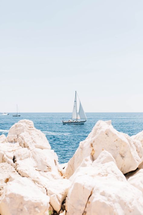 // c a n n e s Ipad Photography, Paper Ipad, Juan Les Pins, Cannes France, Photography Beautiful, Sailboats, French Riviera, Travel Inspo, Blue Aesthetic