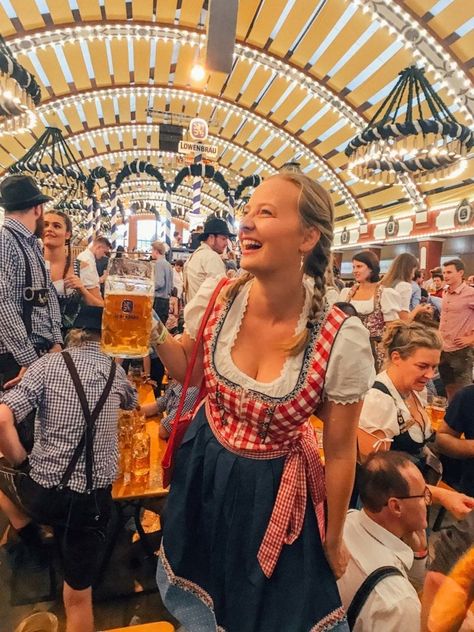 October Fest Outfit, St Pauli Girl, Octoberfest Girls, Octoberfest Party, Octoberfest Beer, Garden Outfit, Beer Maid, Woman Beer, Oktoberfest Germany