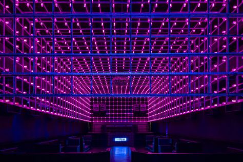 The Year / Estudio Guto Requena | ArchDaily Disco Architecture, Student Hotels, Club Lighting, Nightclub Design, Colour Architecture, Sims Builds, Zaha Hadid Architects, Dance Club, Club Design