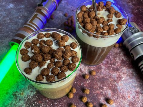 Star Wars Drinks, Stable Whipped Cream, Chocolate Puff, Star Wars Food, Cocoa Puffs, Chocolate Liqueur, Coffee At Home, Cheese Topping, Galaxy's Edge