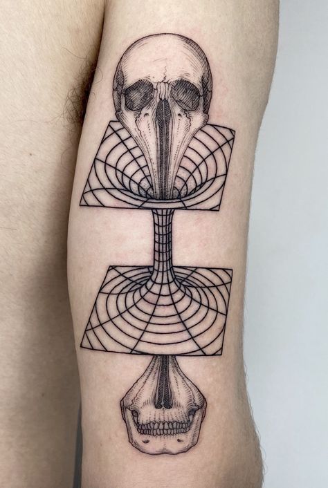 Scientific Tattoo, Surrealism Tattoo, Wormhole Tattoo, Astronomy Tattoo, Science Tattoo, Science Tattoos, Surreal Tattoo, Muster Tattoos, Tattoo Artwork